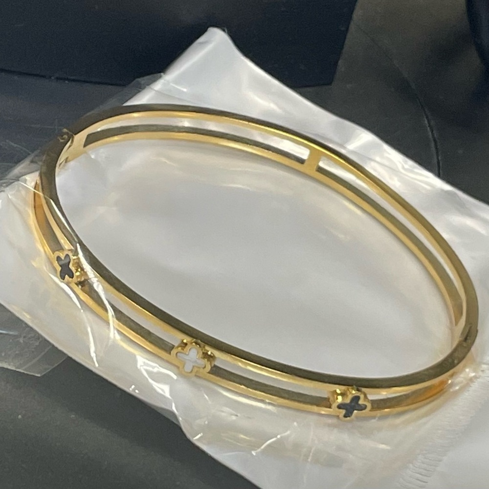Gold Clover Accent Double-Band Bangle Bracelet - Picture 2 of 5